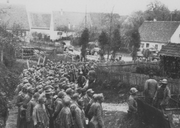Nisei field artillery liberated WWII prisoners