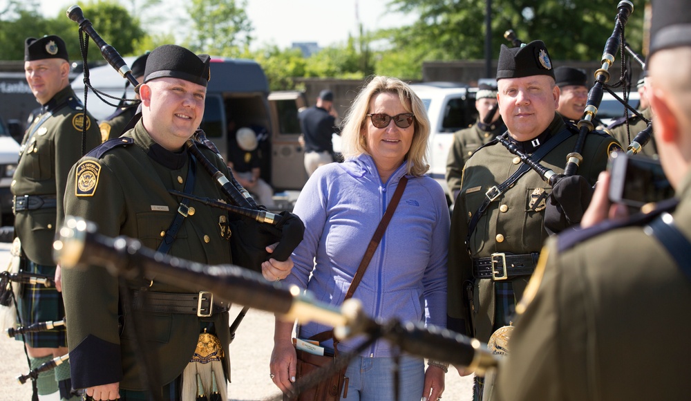 CBP Participates in the 2017 Steve Young Honor Guard Pipes and Drums Competition