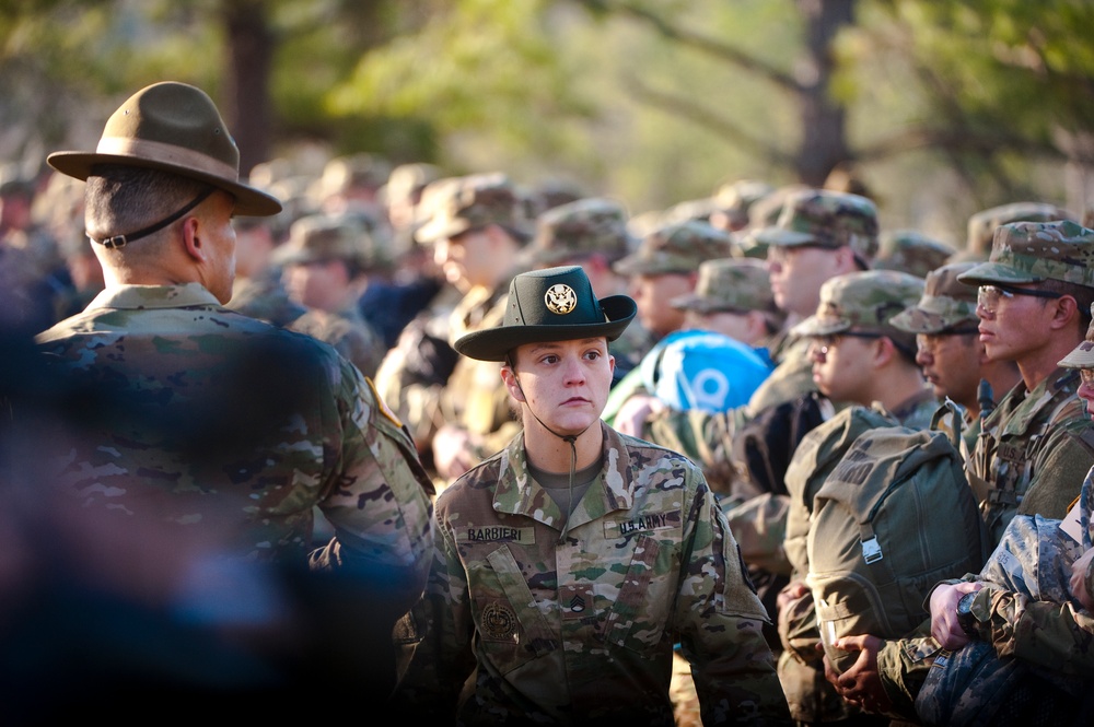 Alpha Company, 1st Battalion, 19th Infantry Regiment, 198th Infantry Brigade One Station Unit Training