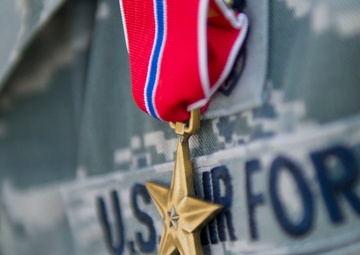 AF Nurse receives bronze medal