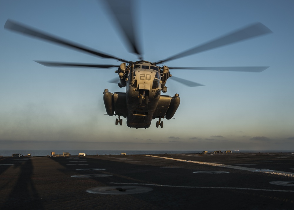 USS Pearl Harbor: Flight Operations