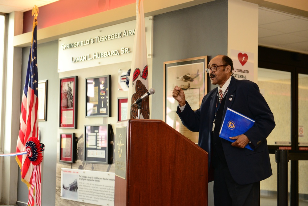 Tuskegee Airman honored with memorial at Abraham Lincoln Capital Airport