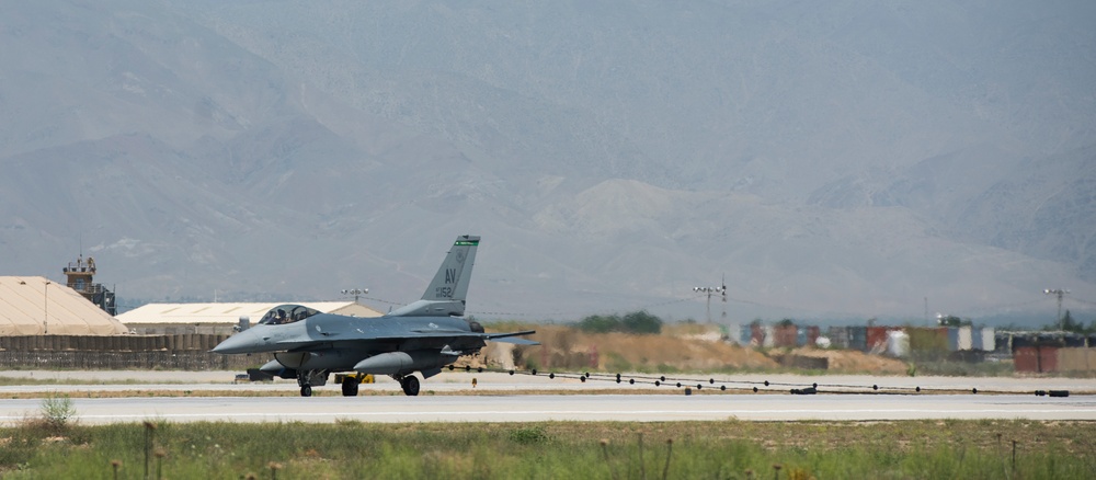 Barrier test ensures pilot, aircraft safety