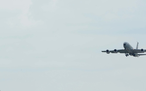 KC-135s evacuate McConnell AFB