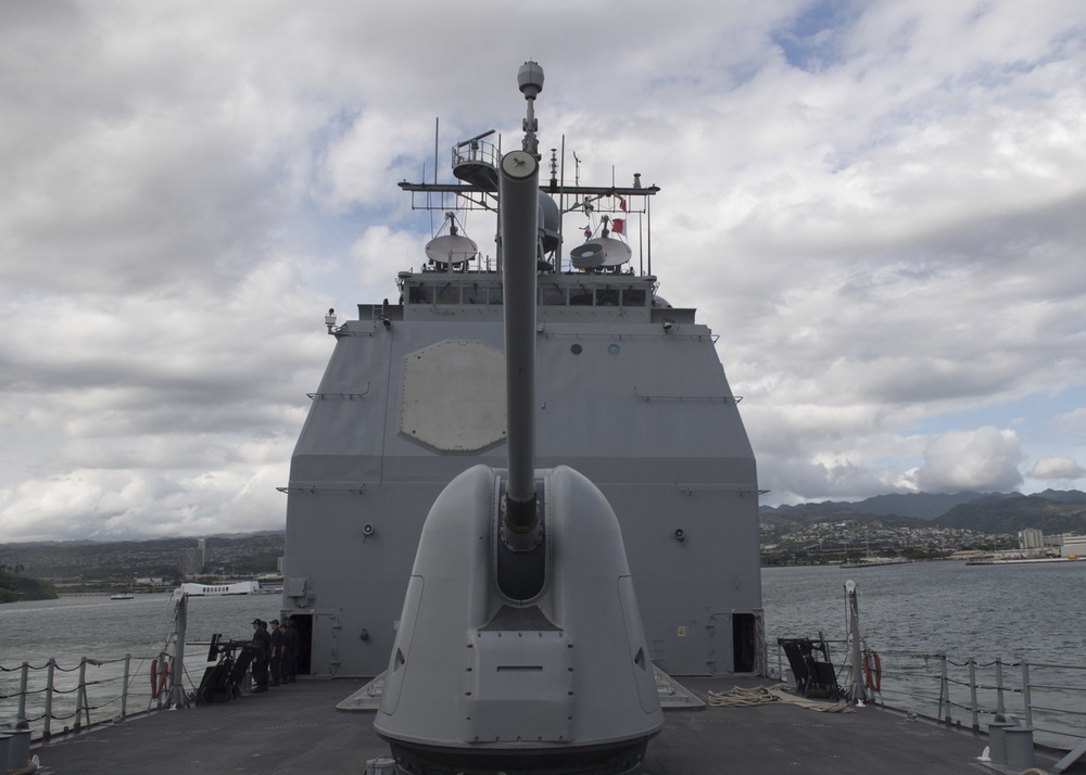 USS Lake Erie (CG 70) departs Pearl Harbor