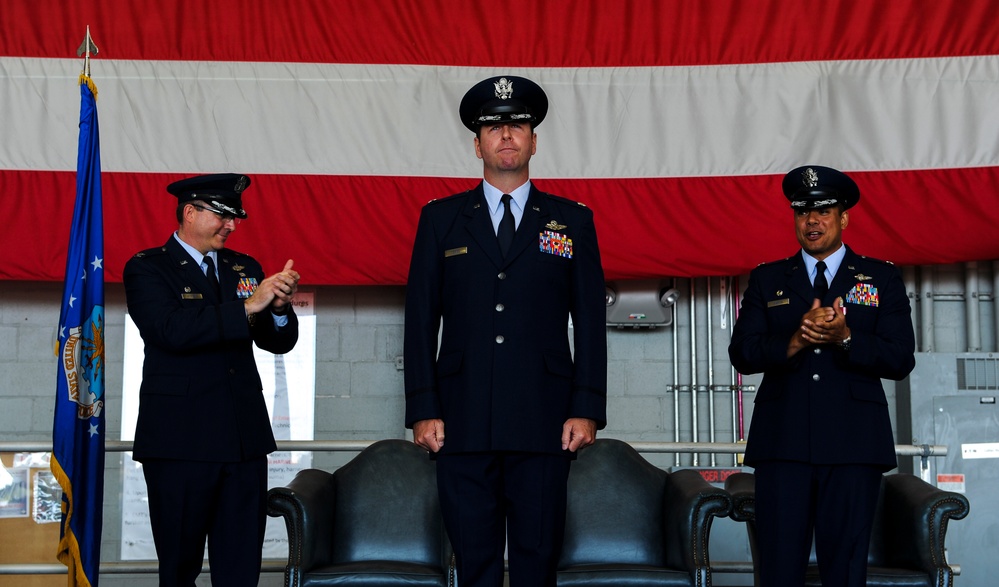 4th SOS holds change of command