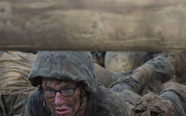 Oscar and Golf Company go through the Combat Endurance Course