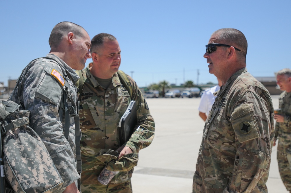 184th SC Commander Greets NTC Soldiers