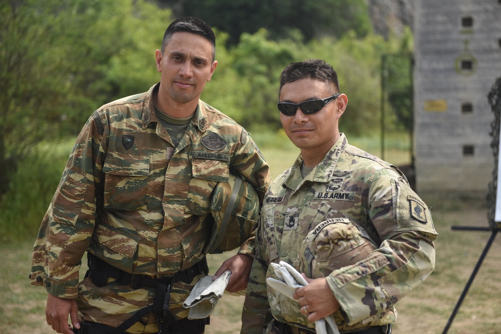 Fast rope and rappelling training between Greek and U.S. Paratroopers