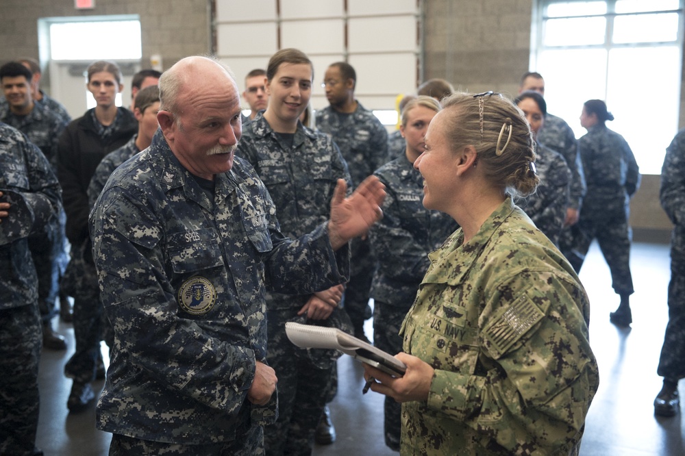 170520-N-QP351-087 INDIANAPOLIS (May 20, 2017) Rear Admiral Linda Wackerman, Deputy Commander, U.S. Naval Forces Southern Command, 4th Fleet, congratulates Culinary Spacialist 1st Class Thomas Spees, from Navy Operational Support Center Indianapolis, for