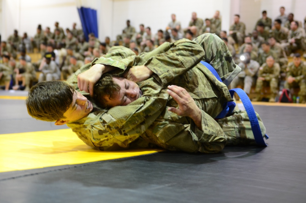 Dogface Soldiers compete in combatives tournament