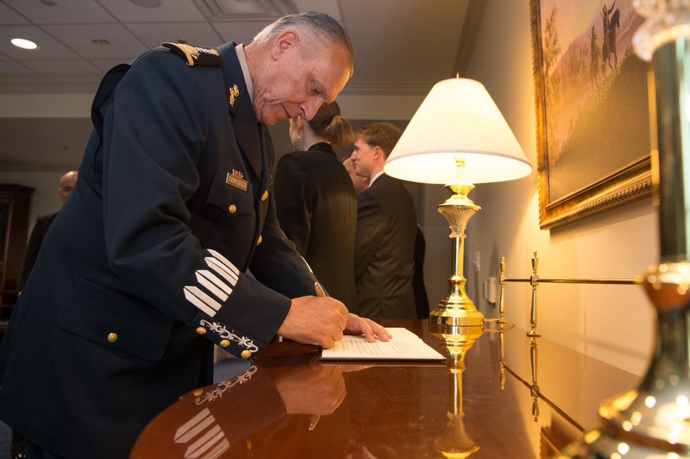 SD Mattis meets with Mexico's Secretary of Defense and Secretary of Navy