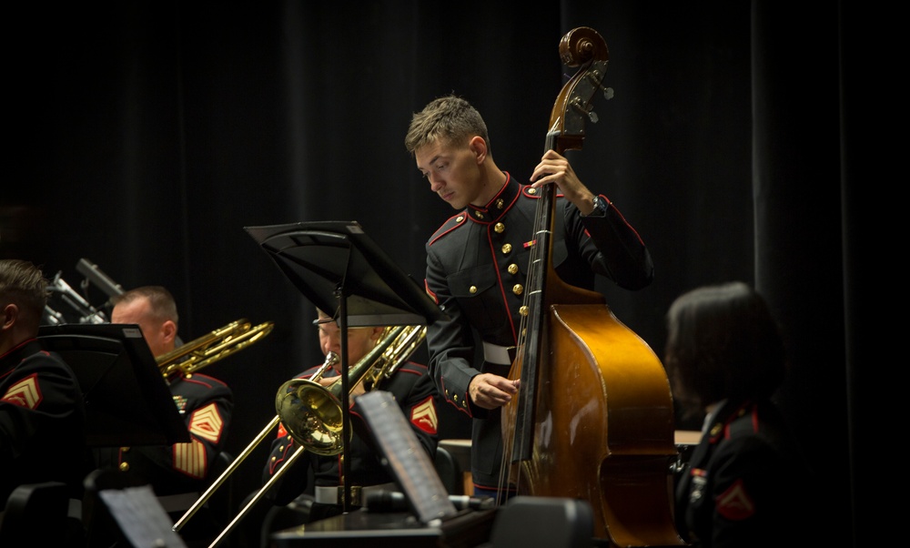 1st Marine Division Band Tours Germany For the First Time