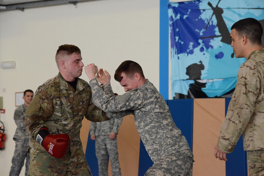 39th Sig Bn Basic Combative Course CAB CAC