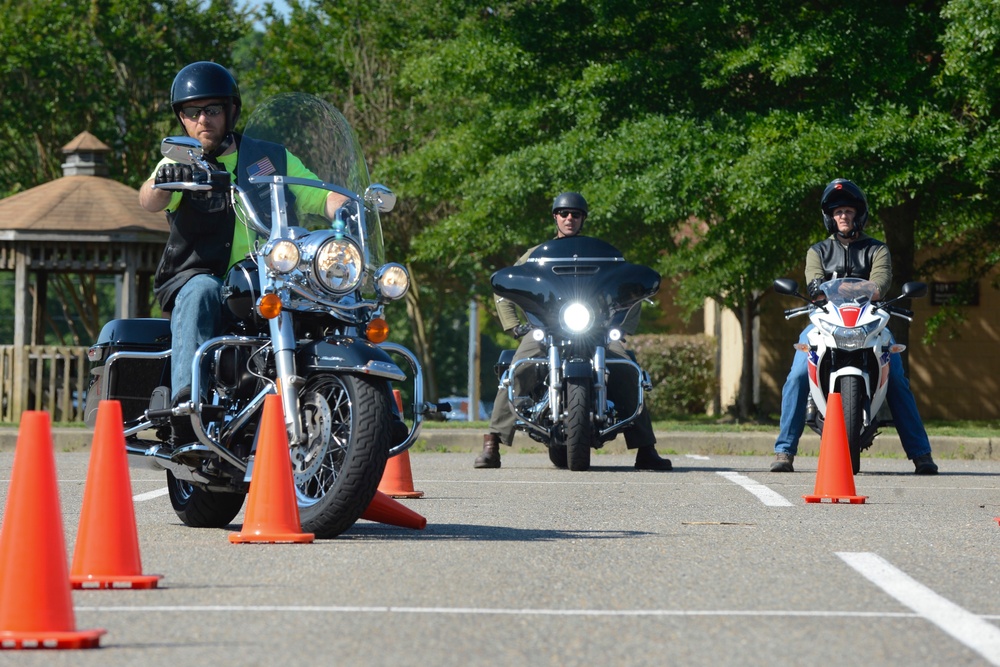 Lifesaving tips protect motorcycle riders