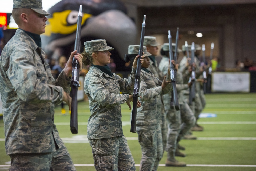 Nighthawks show appreciation for U.S. mlitary