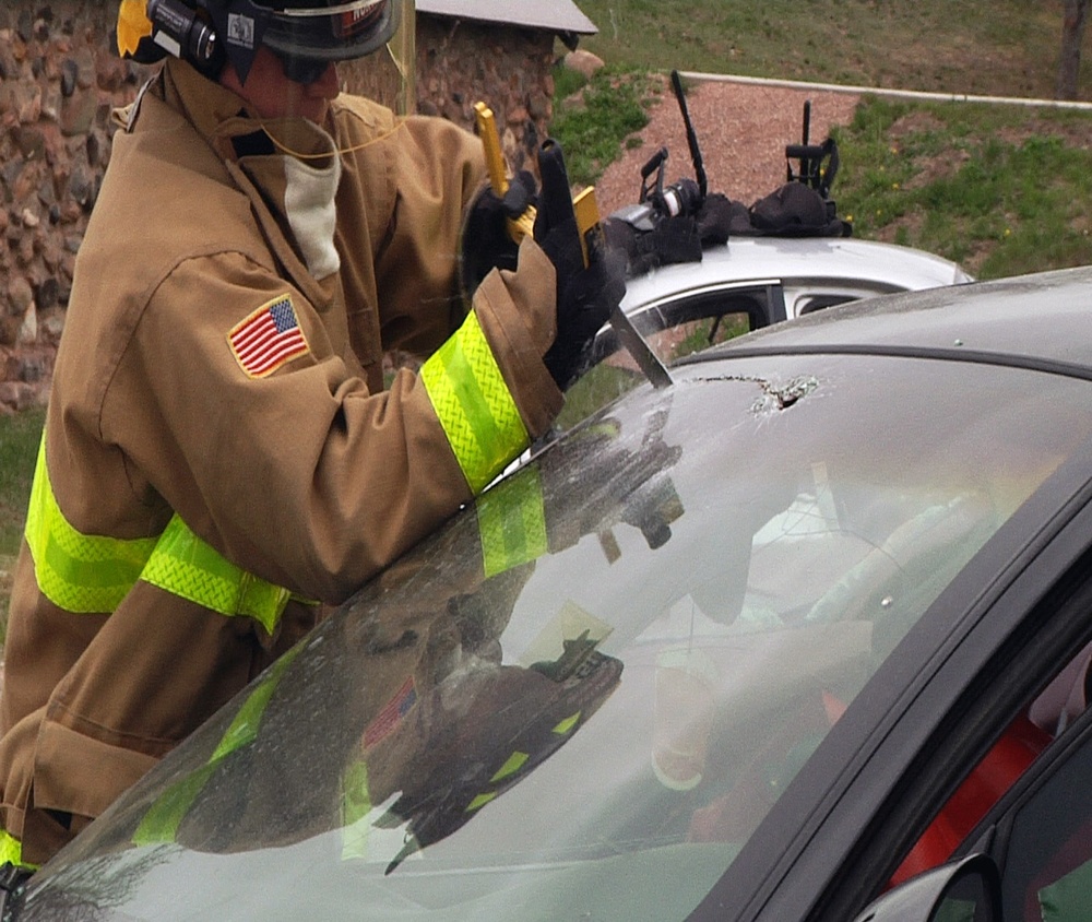 SD Guard firefighters train, prepare for upcoming deployment