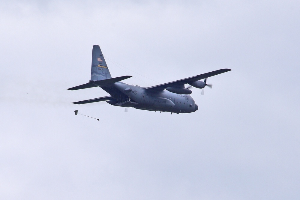 Final C-130 flight for 120th Airlift Wing commander.