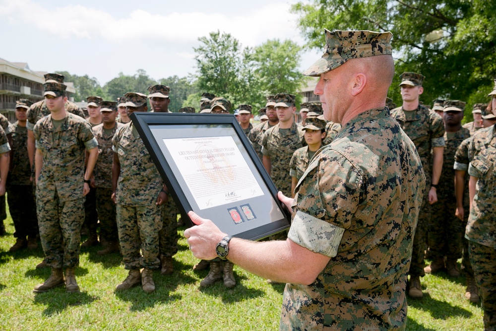 2d MED BN receives Chesty Puller Award