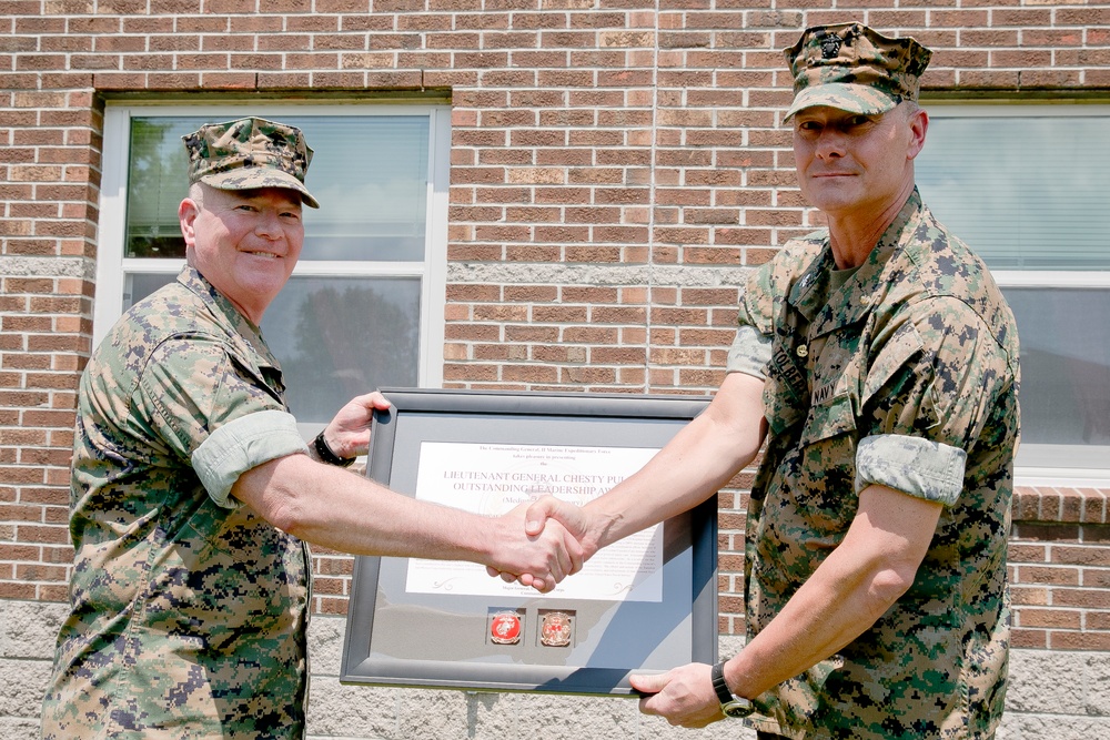 2d MED BN receives Chesty Puller Award