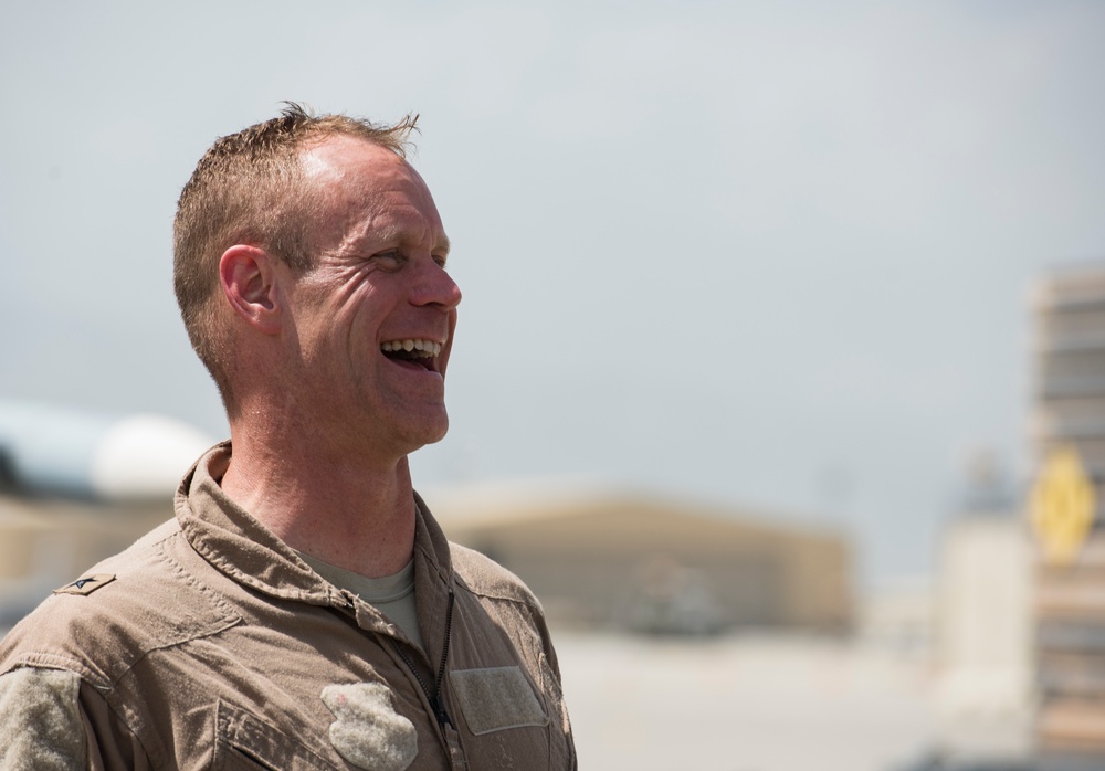 Brig. Gen. Sears embarks on fini flight, concludes Afghanistan tour