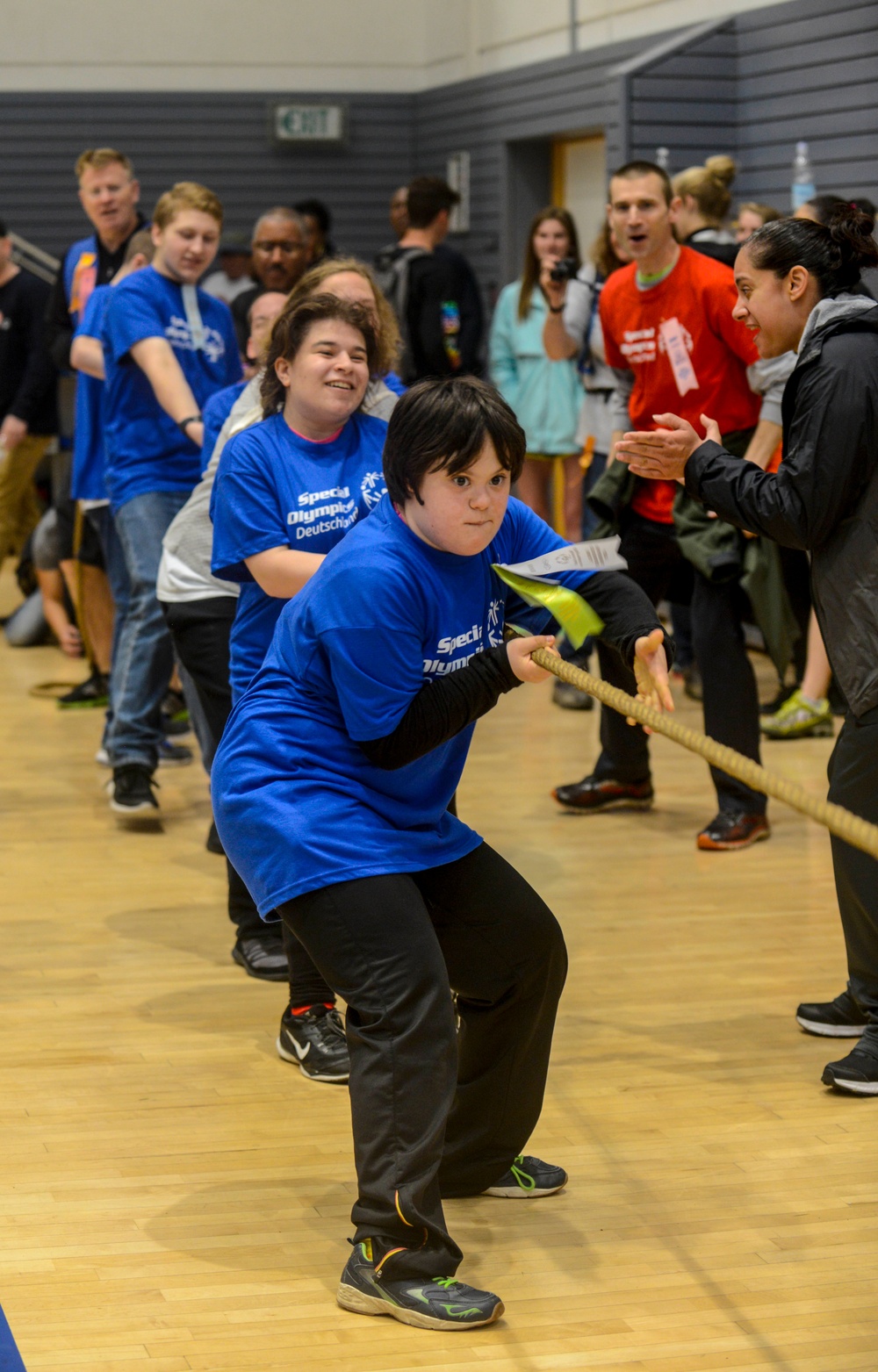 Airmen, Soldiers spring into action to support Special Olympics