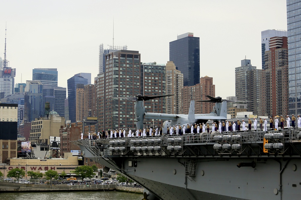 DVIDS Images Fleet Week New York Parade of Ships [Image 7 of 7]