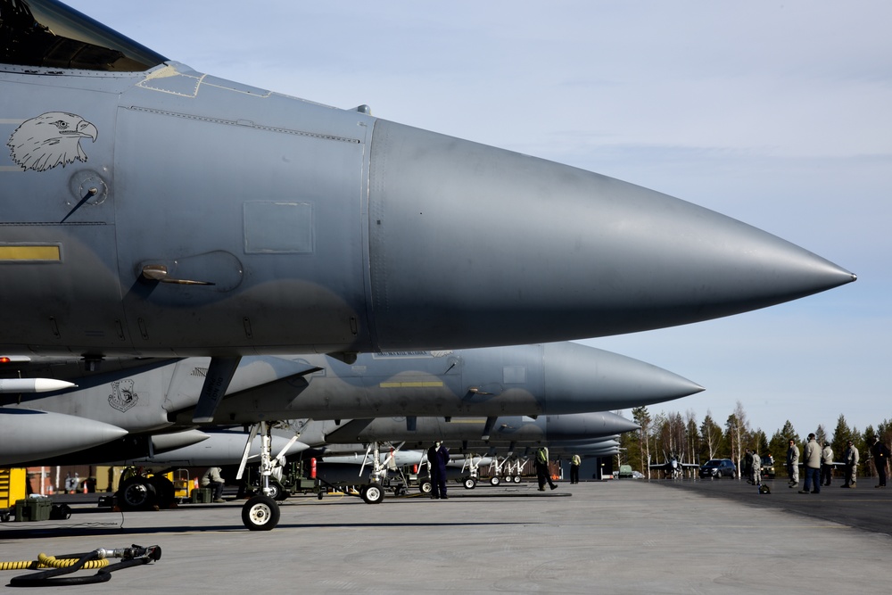 Airmen train with allies, European neighbors at ACE 17