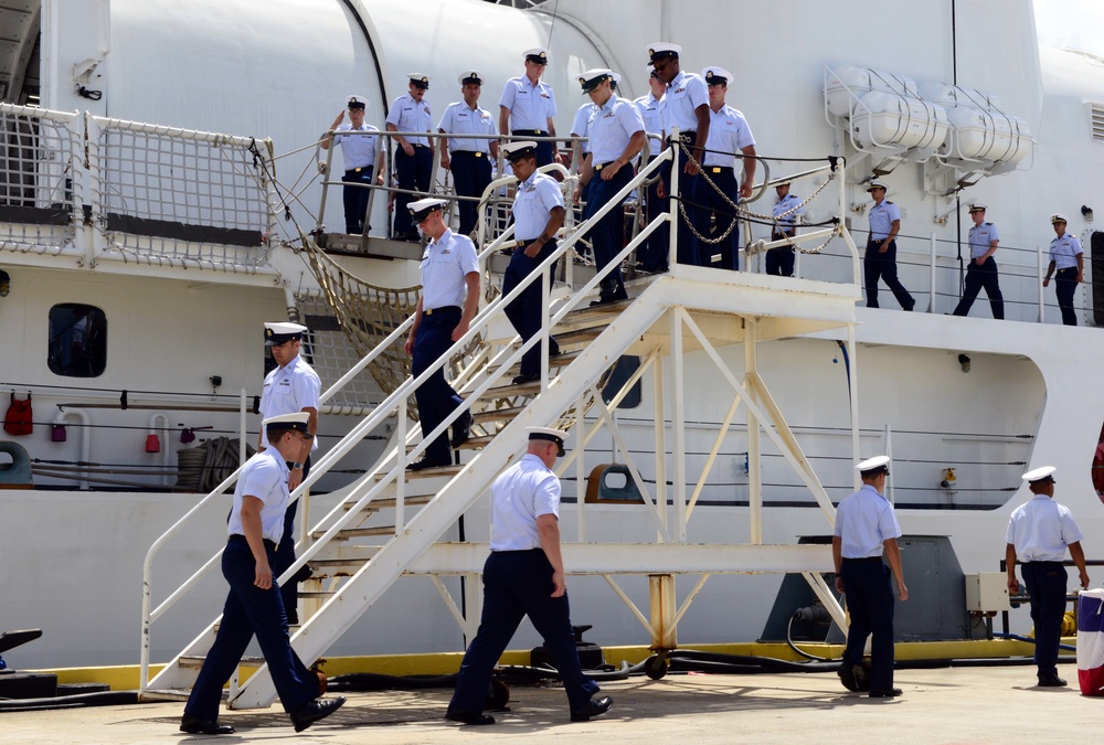 Hamilton-class cutter transferred to Vietnam coast guard