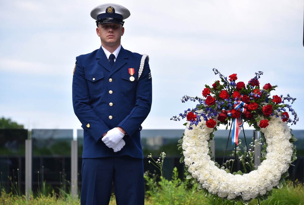 Coast Guard holds Memorial Day observance