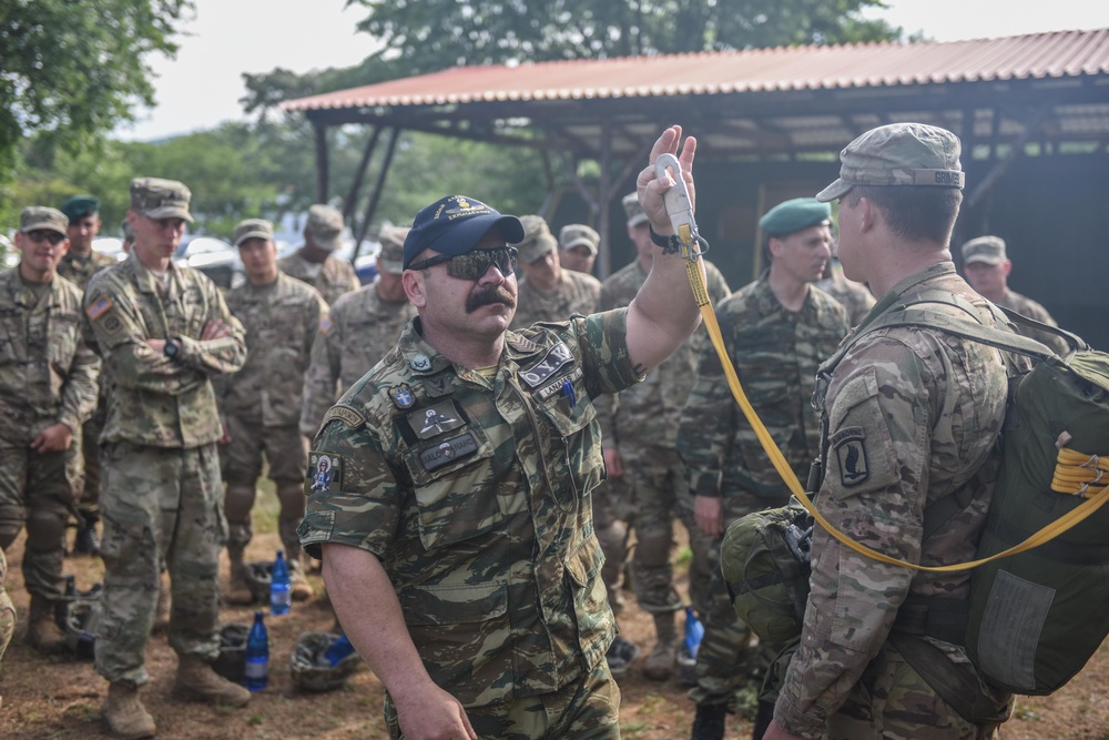 Greek sustained airborne training