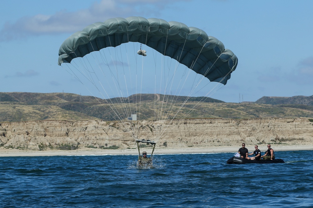 1st Amphibious Reconnissance Battalion Training