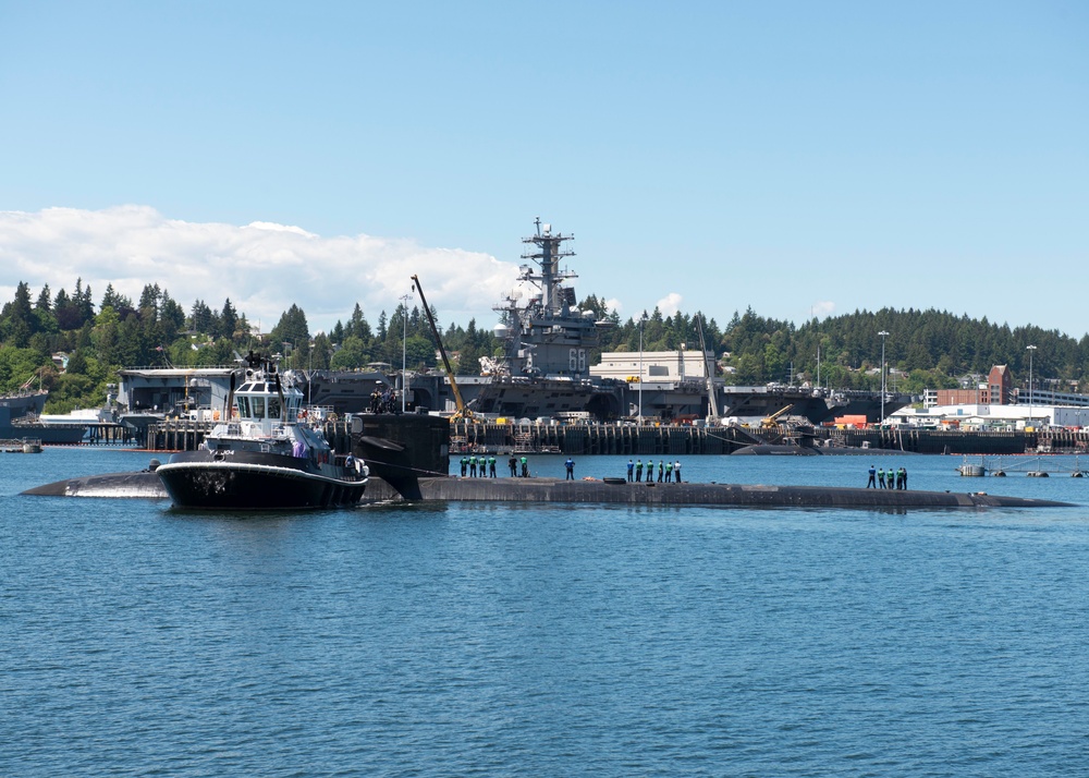 USS Buffalo (SSN 715) Arrives in Bremerton for Inactivation