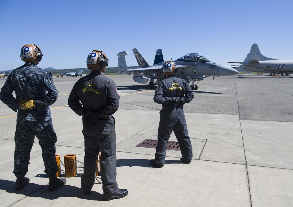 VAQ-142 Change of Command Ceremony