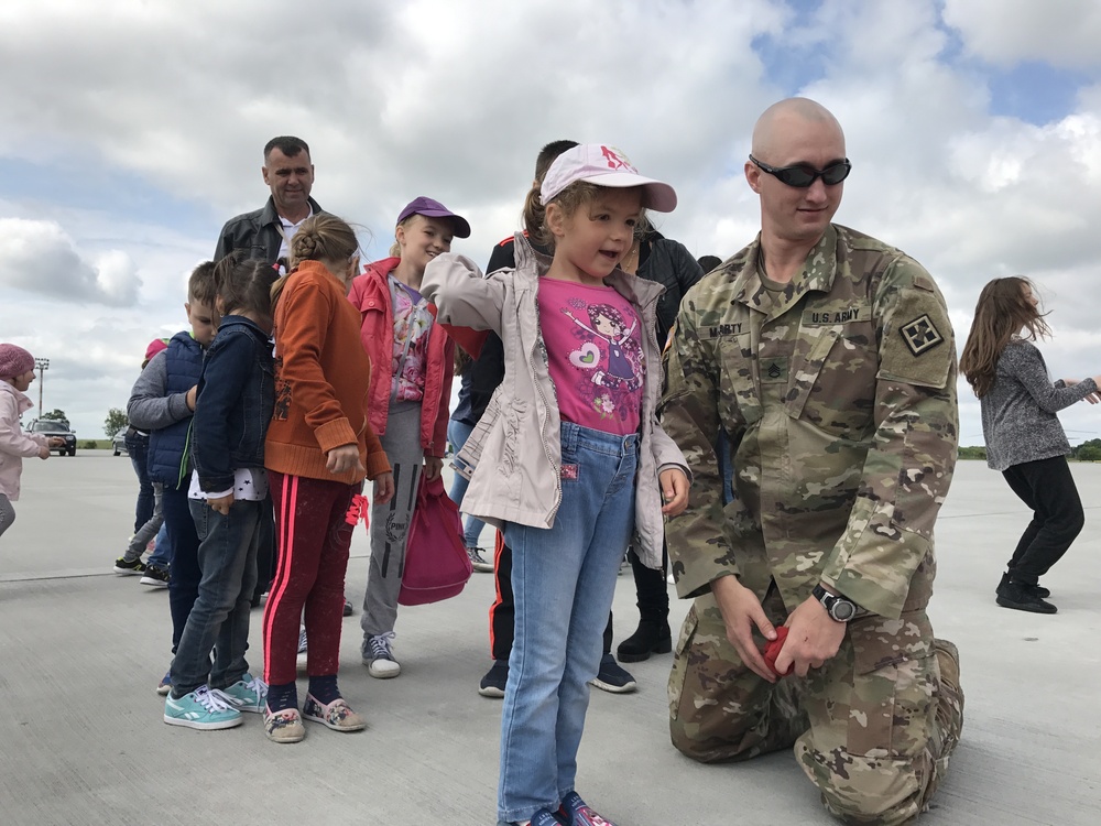 DVIDS Images U.S. Soldier Participates in Romanian Youth Day [Image