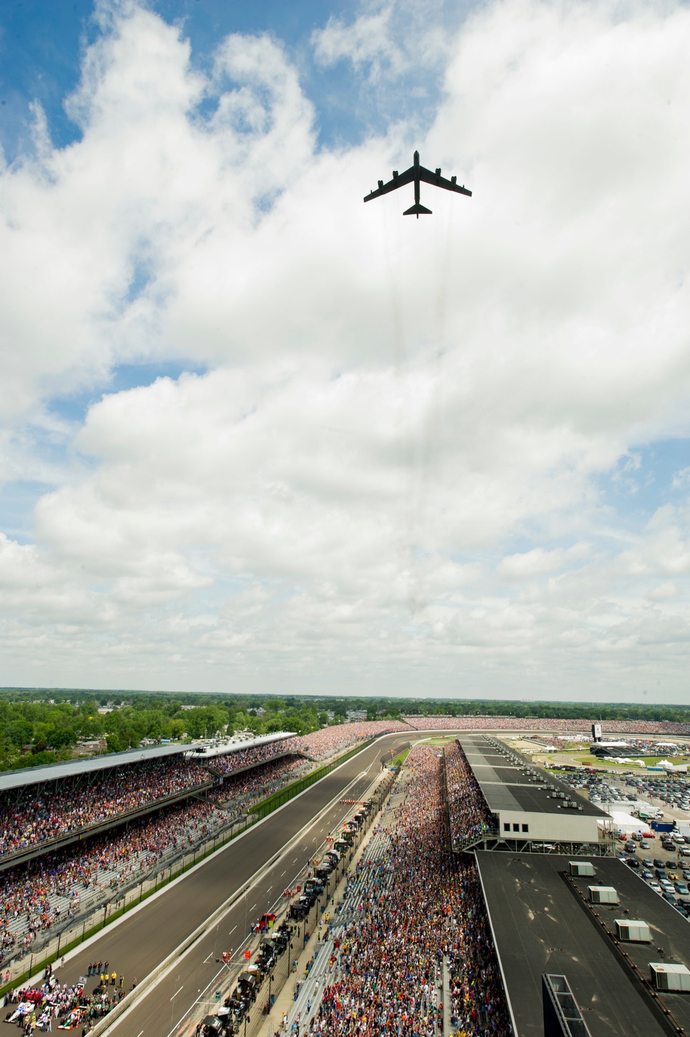 Minot AFB B-52 showcases air power at Indianapolis 500 race