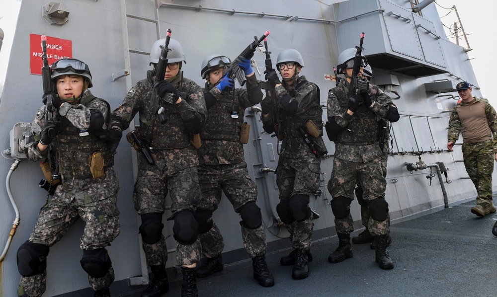 USS Wayne E. Meyer and the Republic of Korea Navy Ship Conduct a Bilateral VBSS Training Exercise