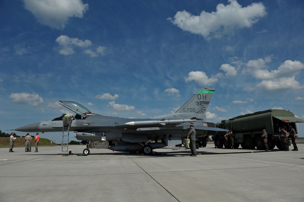 180th Fighter Wing Participates in Load Diffuser 17