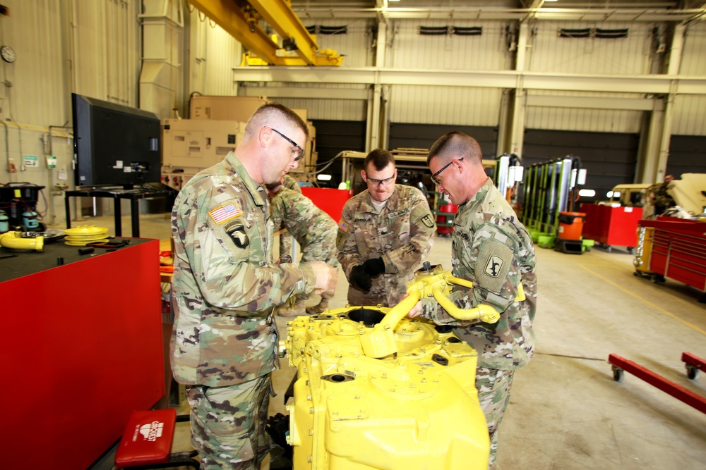 Soldiers build leadership, repairer skills in Construction Equipment Repairer ALC at Fort McCoy