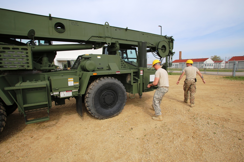 Soldiers build leadership, repairer skills in Construction Equipment Repairer ALC at Fort McCoy