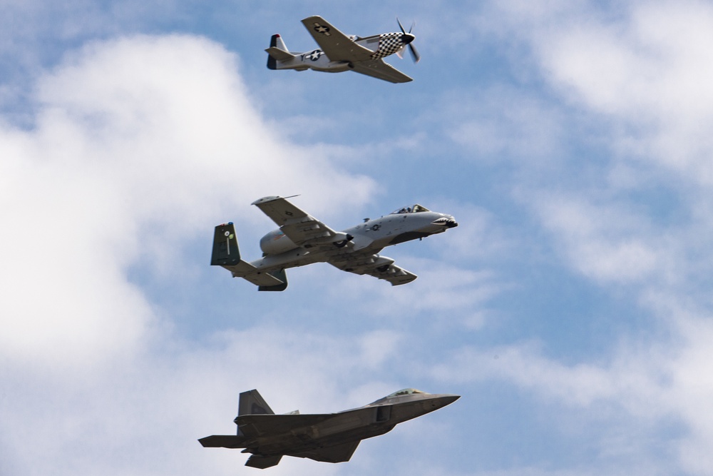 A-10 Heritage Team performs at Wings Over Wayne Airshow