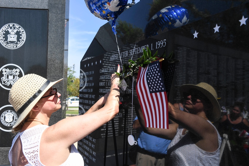 Jax honors fallen heroes