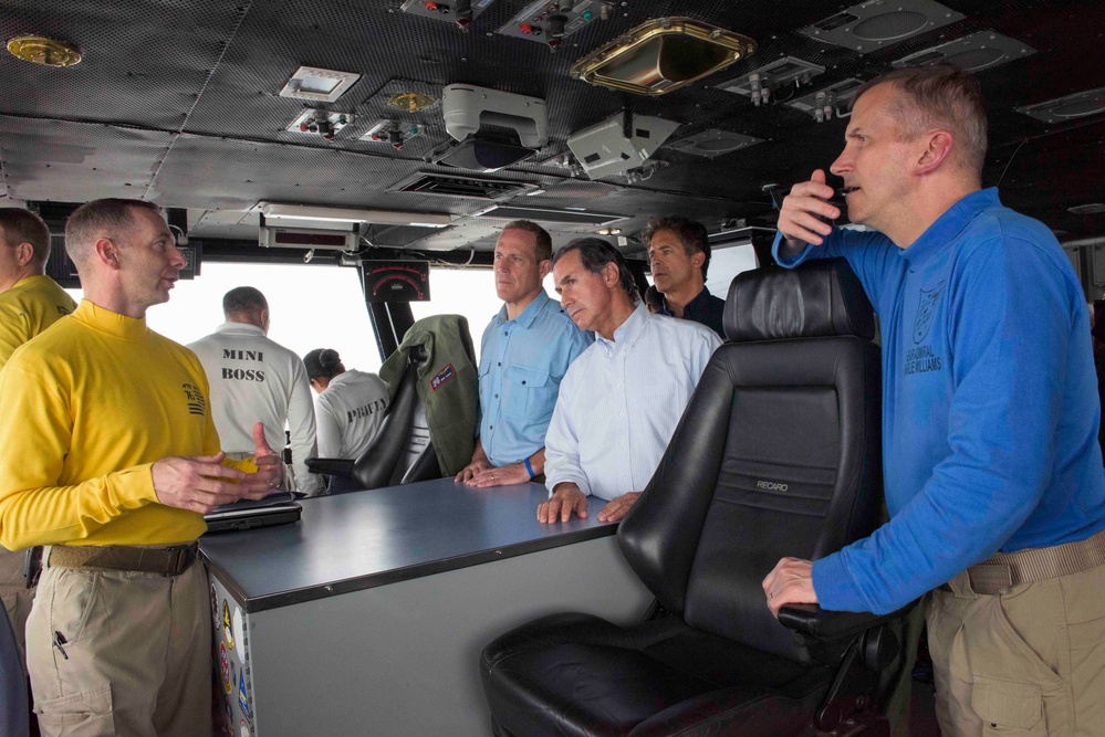 Cmdr. Charles Stahl Speaks to Congressmen