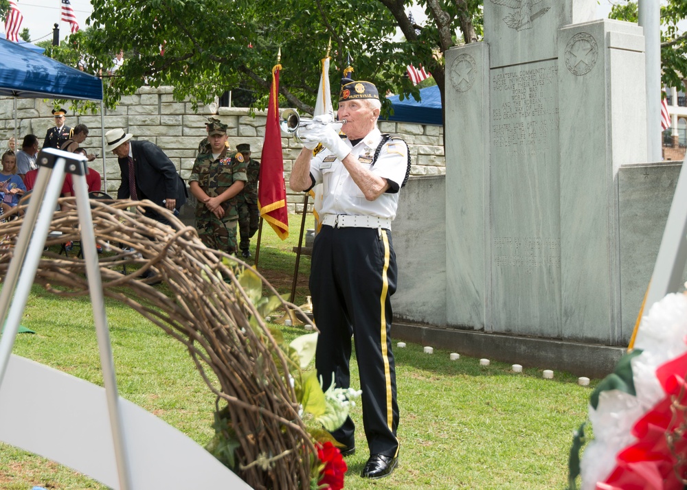 Veteran Performs at Ceremony