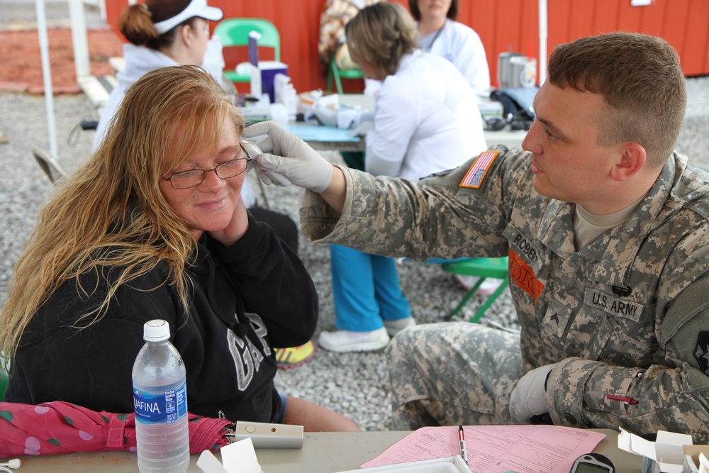 Desert Medics Provide Medical Care in the Mountains