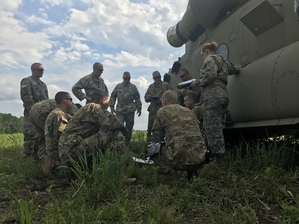 Army Reserve Aviation Commander Observes Multicomponent Training in XCTC 17-01
