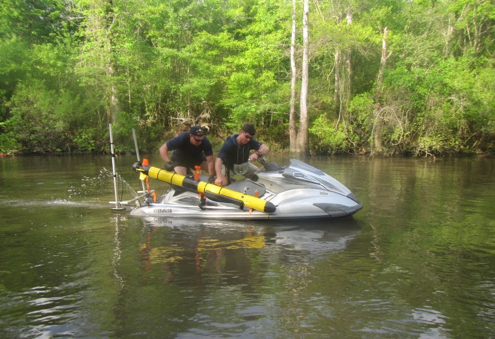 NAVAL OCEANOGRAPHY DEMONSTRATES CAPABILITIES IN THE GULF OF MEXICO