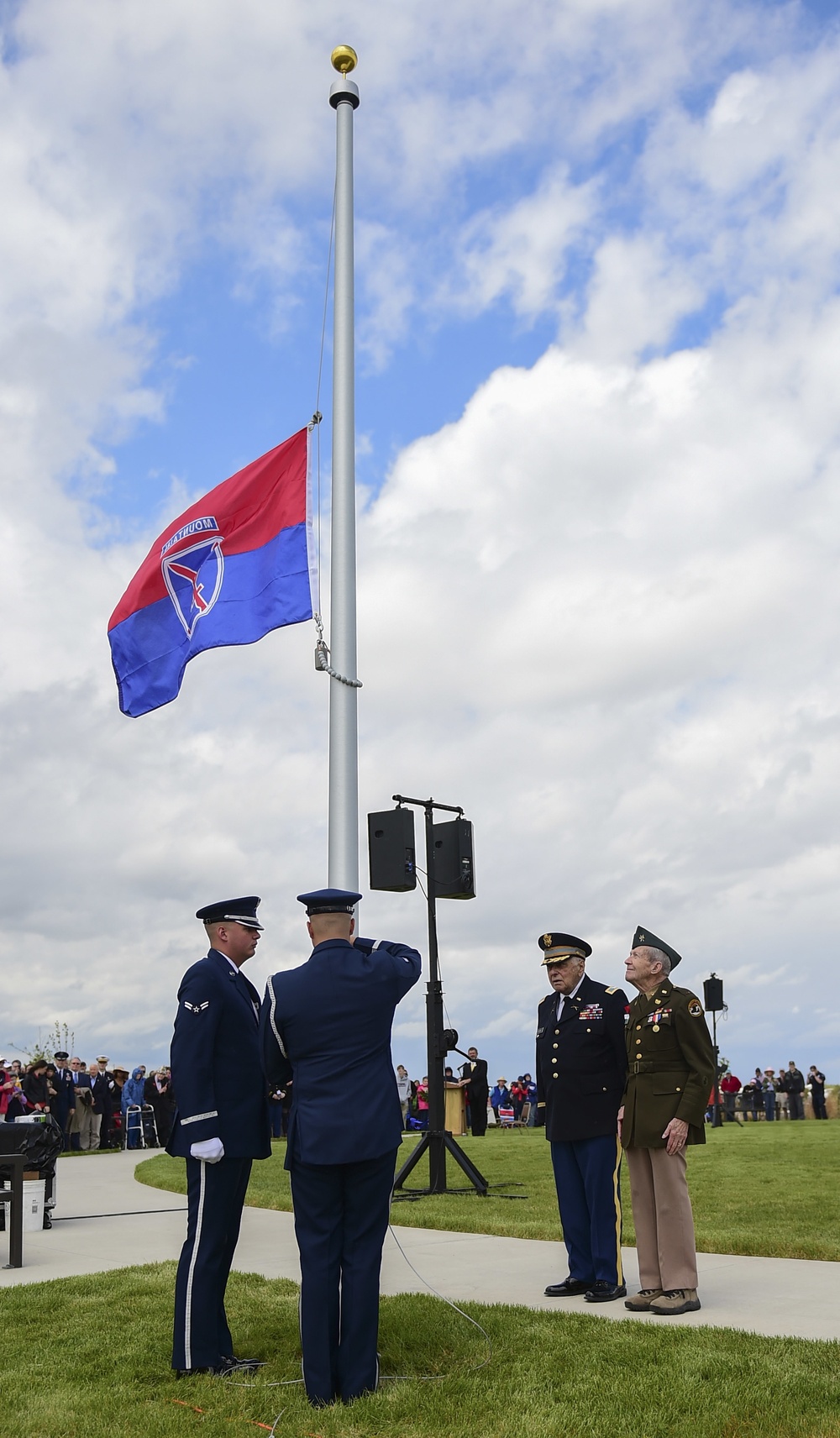 Aurora honors those who have fallen at Colroado Freedom Memorial ceremony