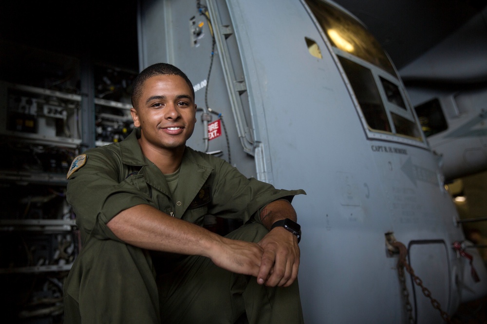 24th MEU Marines honor Memorial Day