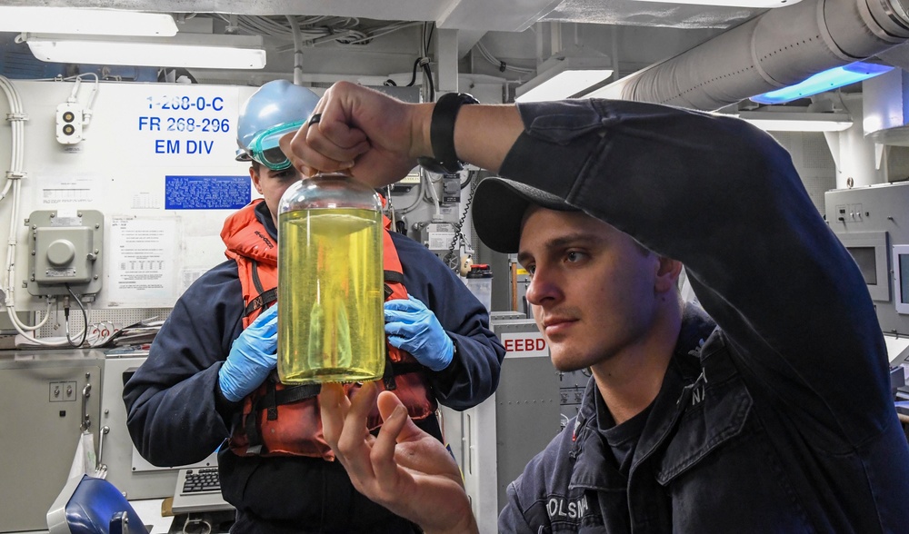 USS Wayne E. Meyer Conducts a Replenishment-at-Sea